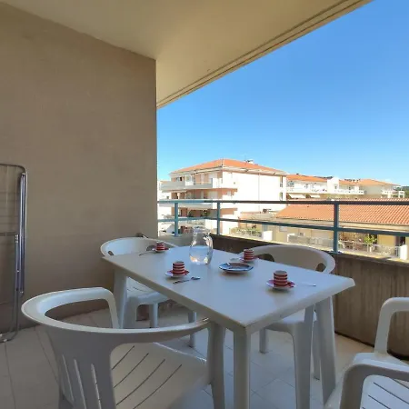 2 Pieces Avec Piscine, Terrasse Et A 400m De La Plage A - Fr-1-252-164 Apartment Antibes